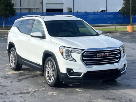 Photos of 2023 GMC Terrain SLT for sale in Alvin, TX at Auto Boutique Texas