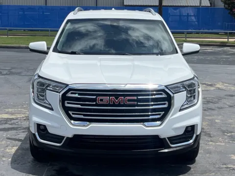 More photos of 2023 GMC Terrain SLT at Auto Boutique Texas, TX