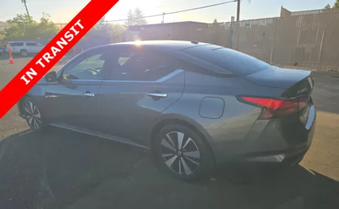 More photos of 2020 Nissan Altima 2.5 SL at Auto Boutique Texas, TX