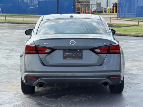 More photos of 2020 Nissan Altima 2.5 SL at Auto Boutique Texas, TX