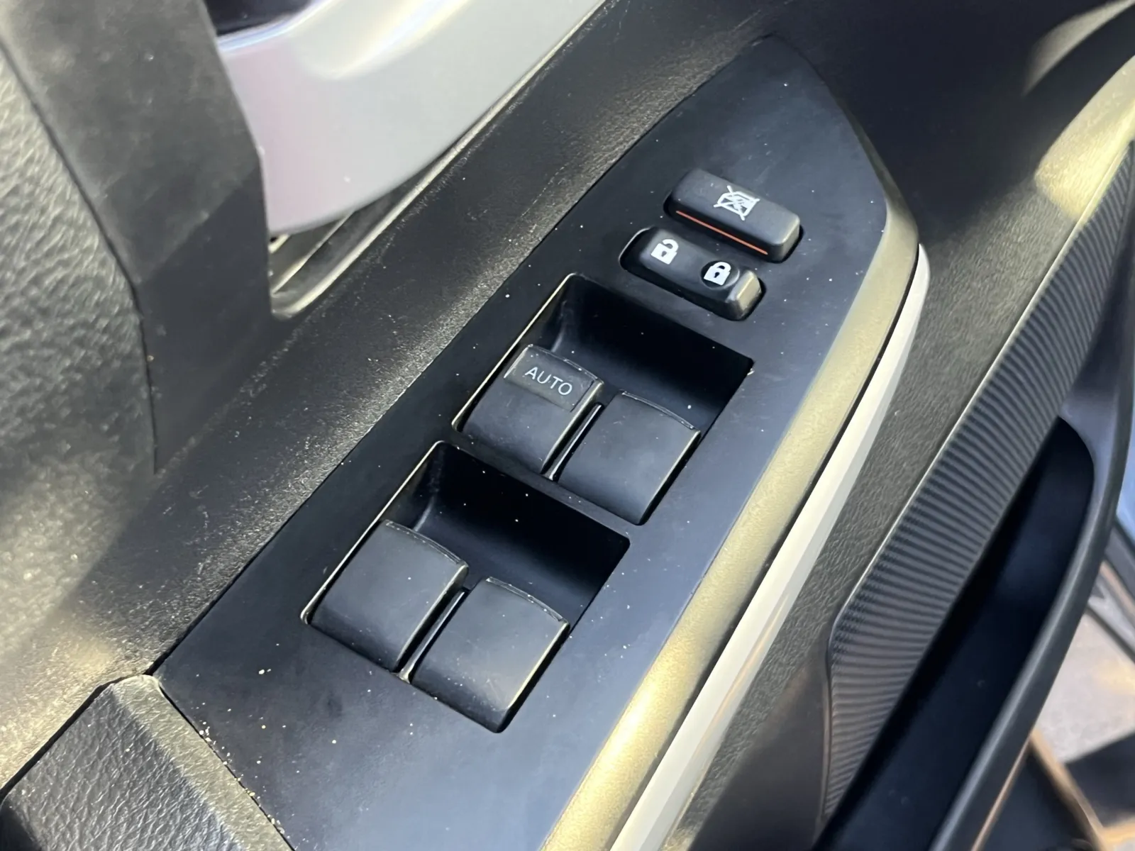 Toyota Tundra photo 22