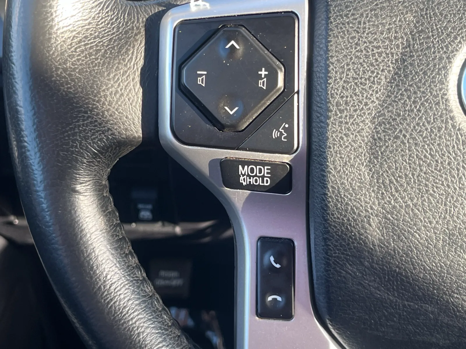 Toyota Tundra photo 14