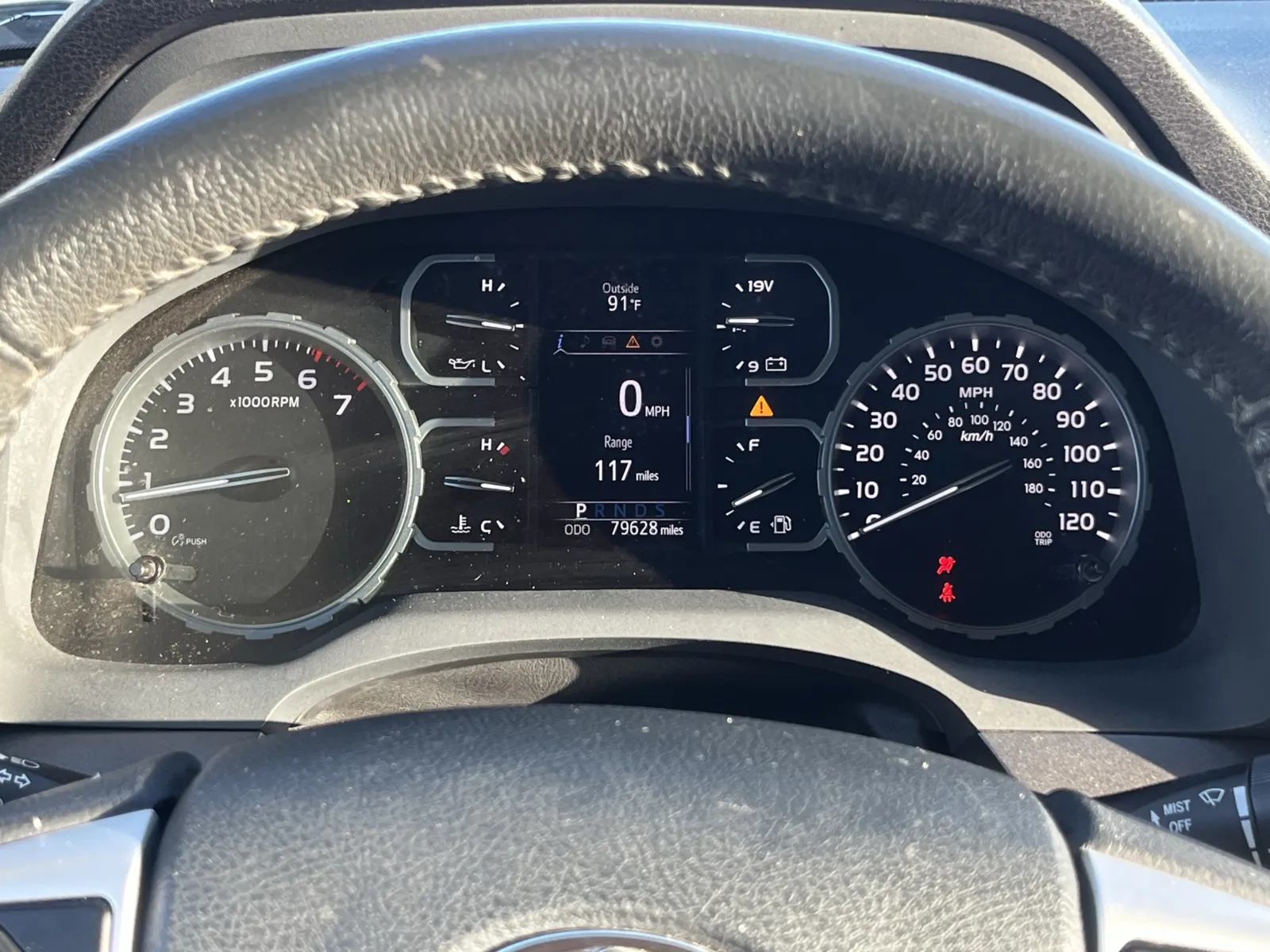 Toyota Tundra photo 16
