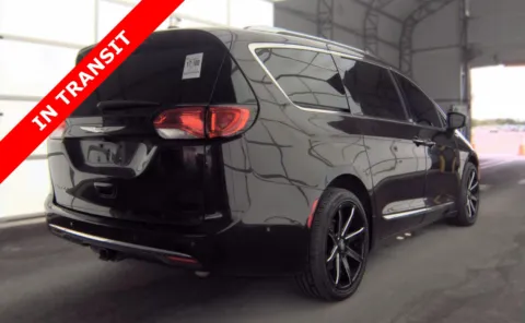 More photos of 2017 Chrysler Pacifica Touring-L Plus at Auto Boutique Texas, TX