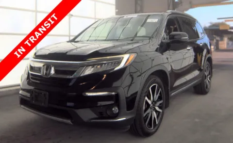 Black 2019 Honda Pilot Touring 7-Passenger for sale in Alvin, TX