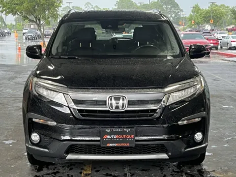 More photos of 2019 Honda Pilot Touring 7-Passenger at Auto Boutique Texas, TX