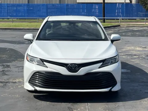 More photos of 2020 Toyota Camry LE at Auto Boutique Texas, TX
