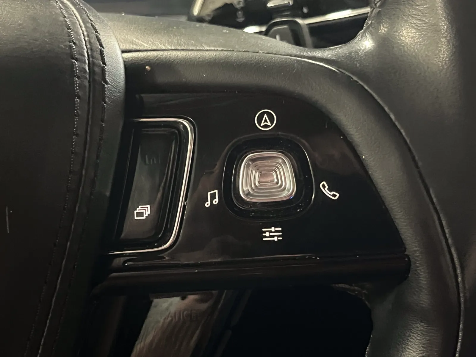 Lincoln Aviator photo 15