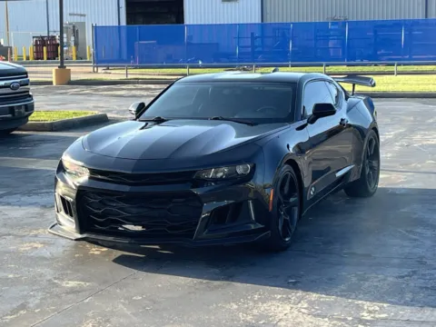 Photos of 2018 Chevrolet Camaro 1LT for sale in Alvin, TX at Auto Boutique Texas