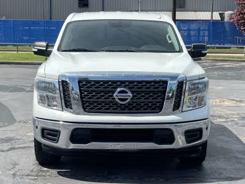More photos of 2018 Nissan Titan SV at Auto Boutique Texas, TX