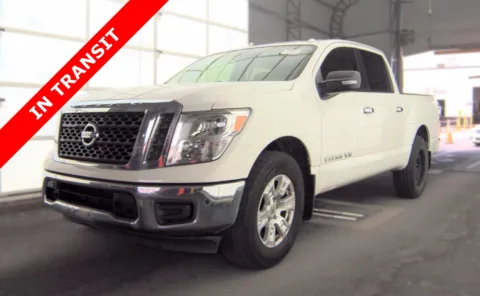 White 2018 Nissan Titan SV for sale in Alvin, TX