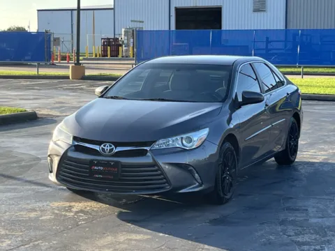 Photos of 2016 Toyota Camry LE for sale in Alvin, TX at Auto Boutique Texas