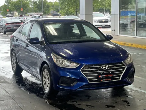 Photos of 2019 Hyundai Accent SE for sale in Alvin, TX at Auto Boutique Texas