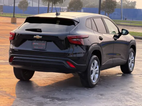 More photos of 2025 Chevrolet Trax LS at Auto Boutique Texas, TX