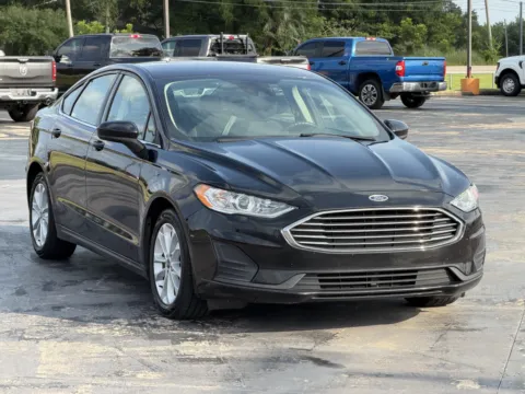 Photos of 2020 Ford Fusion Hybrid SE for sale in Alvin, TX at Auto Boutique Texas