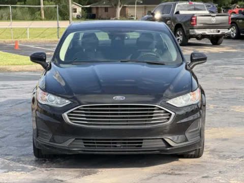 More photos of 2020 Ford Fusion Hybrid SE at Auto Boutique Texas, TX