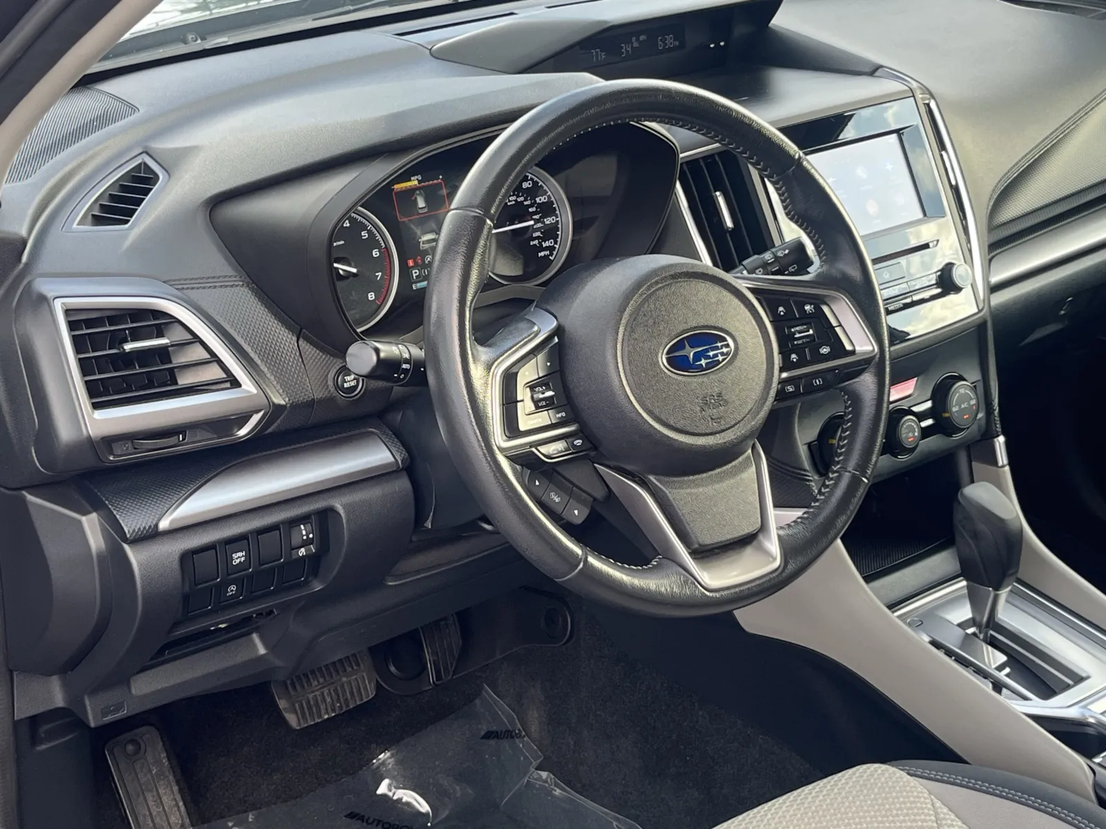 Subaru Forester photo 12