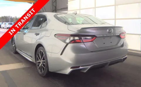 More photos of 2022 Toyota Camry SE at Auto Boutique Texas, TX