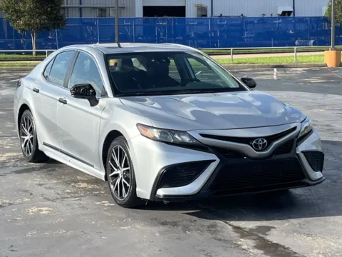 Photos of 2022 Toyota Camry SE for sale in Alvin, TX at Auto Boutique Texas