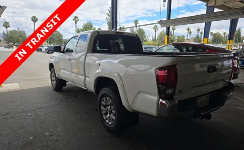 More photos of 2018 Toyota Tacoma SR5 at Auto Boutique Texas, TX