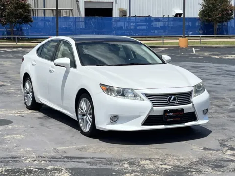 Another view of 2015 Lexus ES 350 for sale in Alvin, TX at Auto Boutique Texas