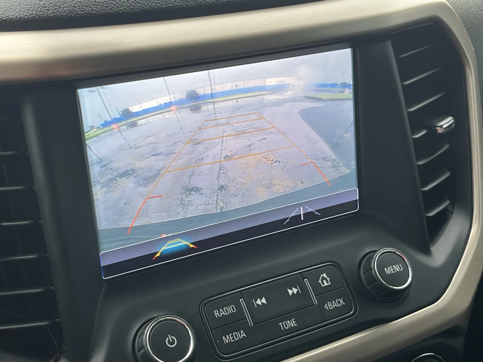 GMC Acadia photo 5
