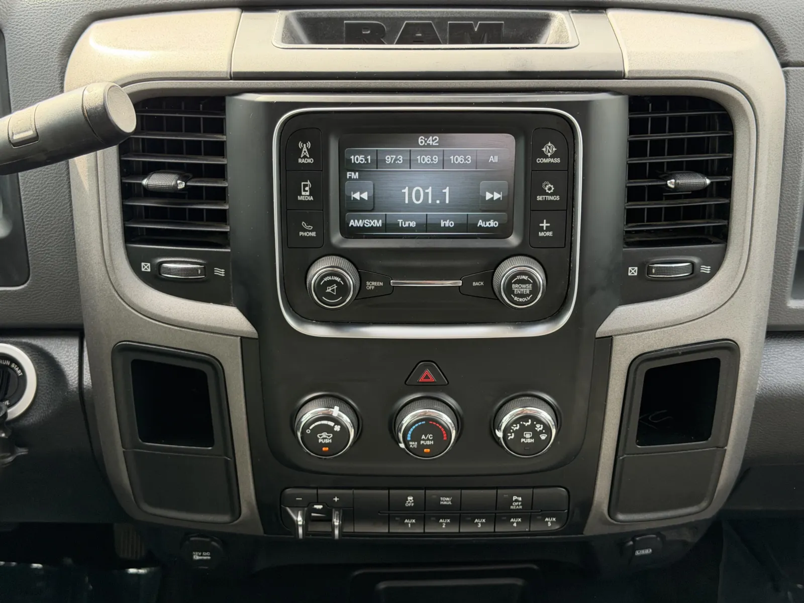 Ram 2500 photo 15