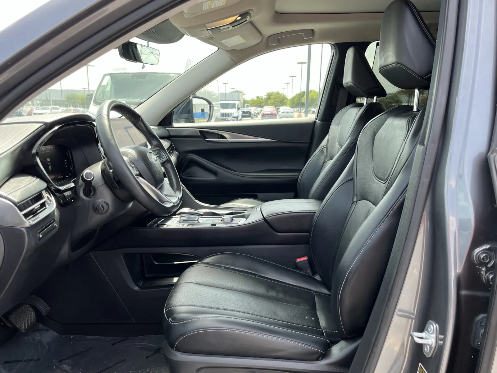 Infiniti QX60 photo 28