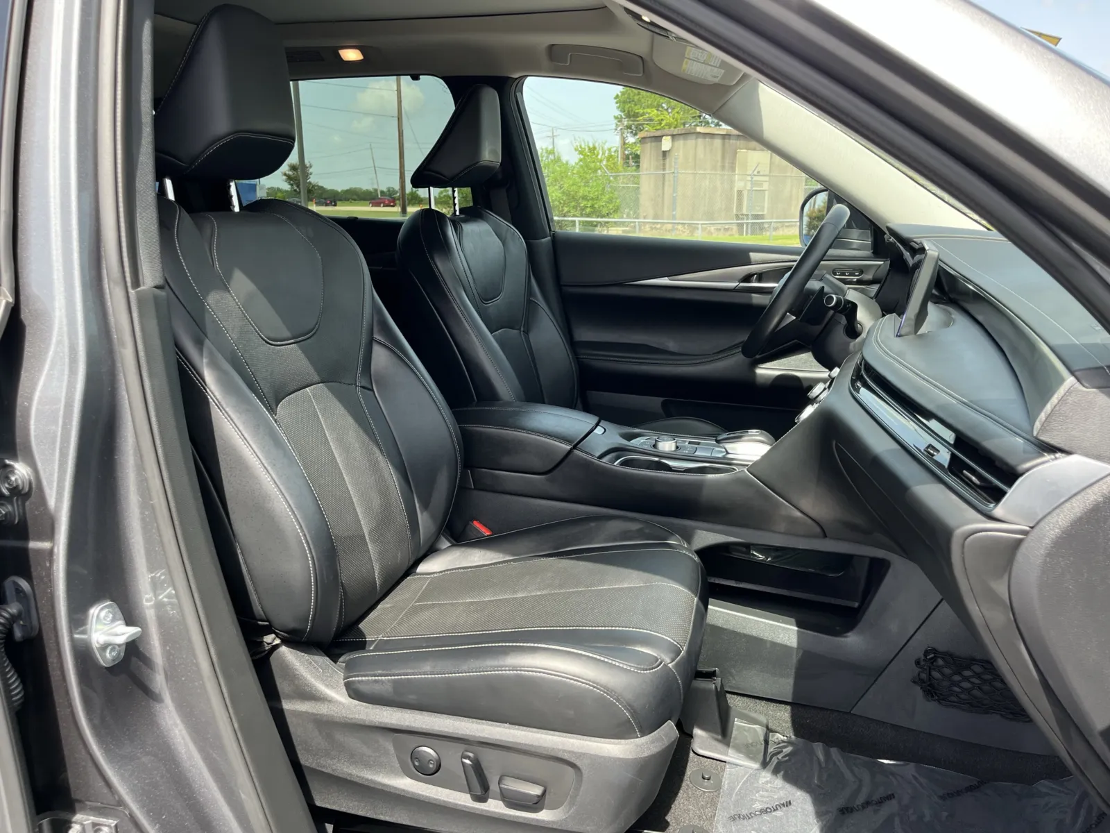 Infiniti QX60 photo 29