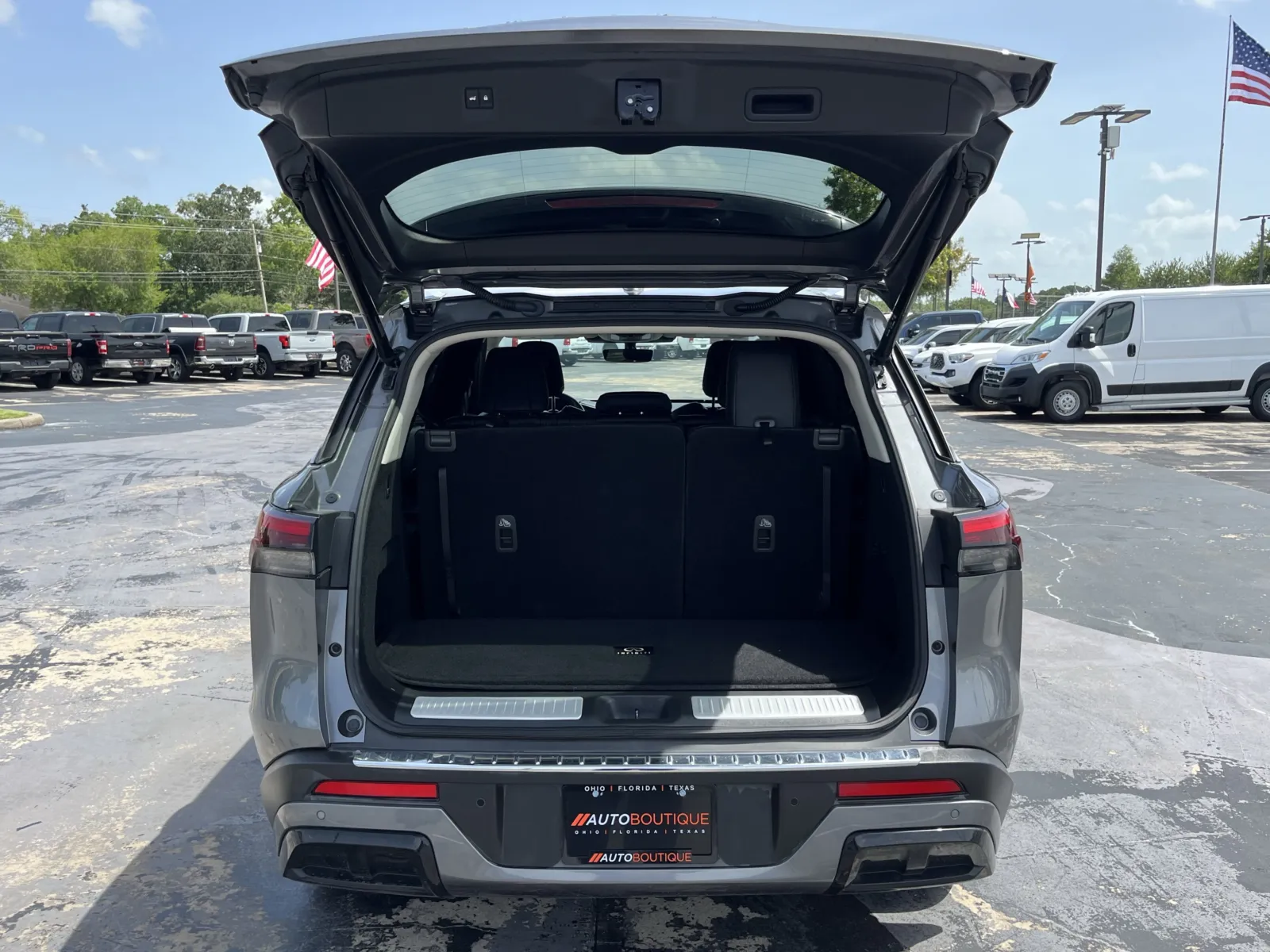 Infiniti QX60 photo 9