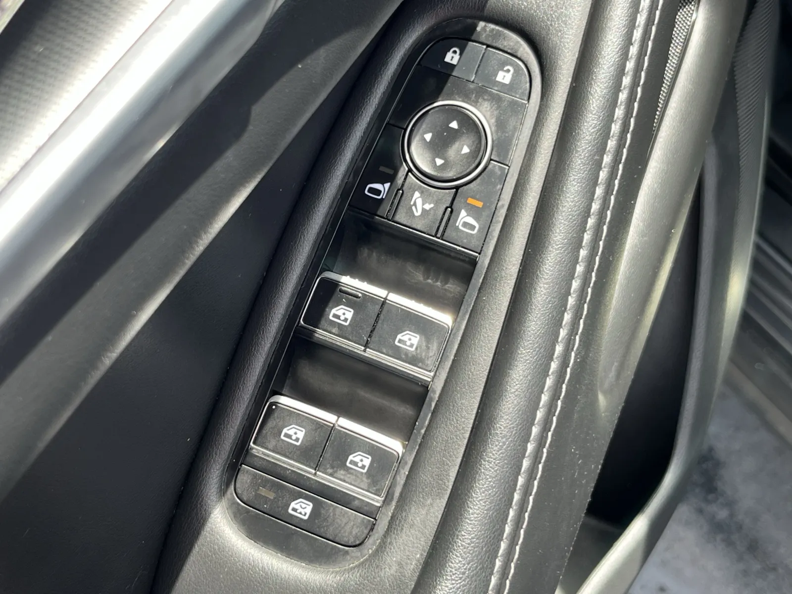 Infiniti QX60 photo 25