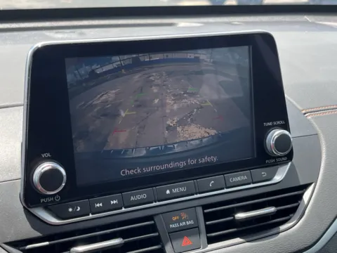 More photos of 2022 Nissan Altima 2.5 SR at Auto Boutique Texas, TX