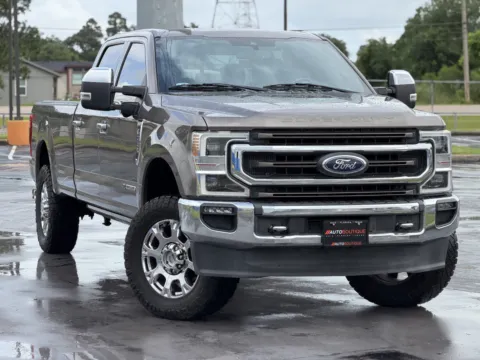Photos of 2020 Ford Super Duty F-350 SRW King Ranch for sale in Alvin, TX at Auto Boutique Texas