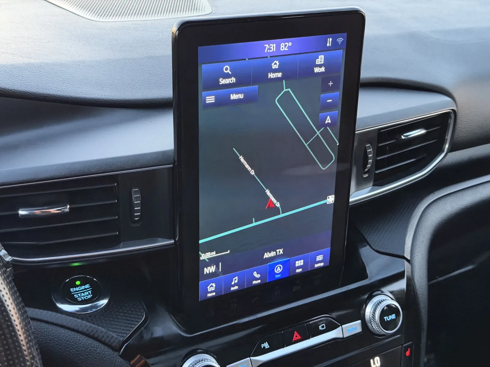 Ford Explorer photo 20