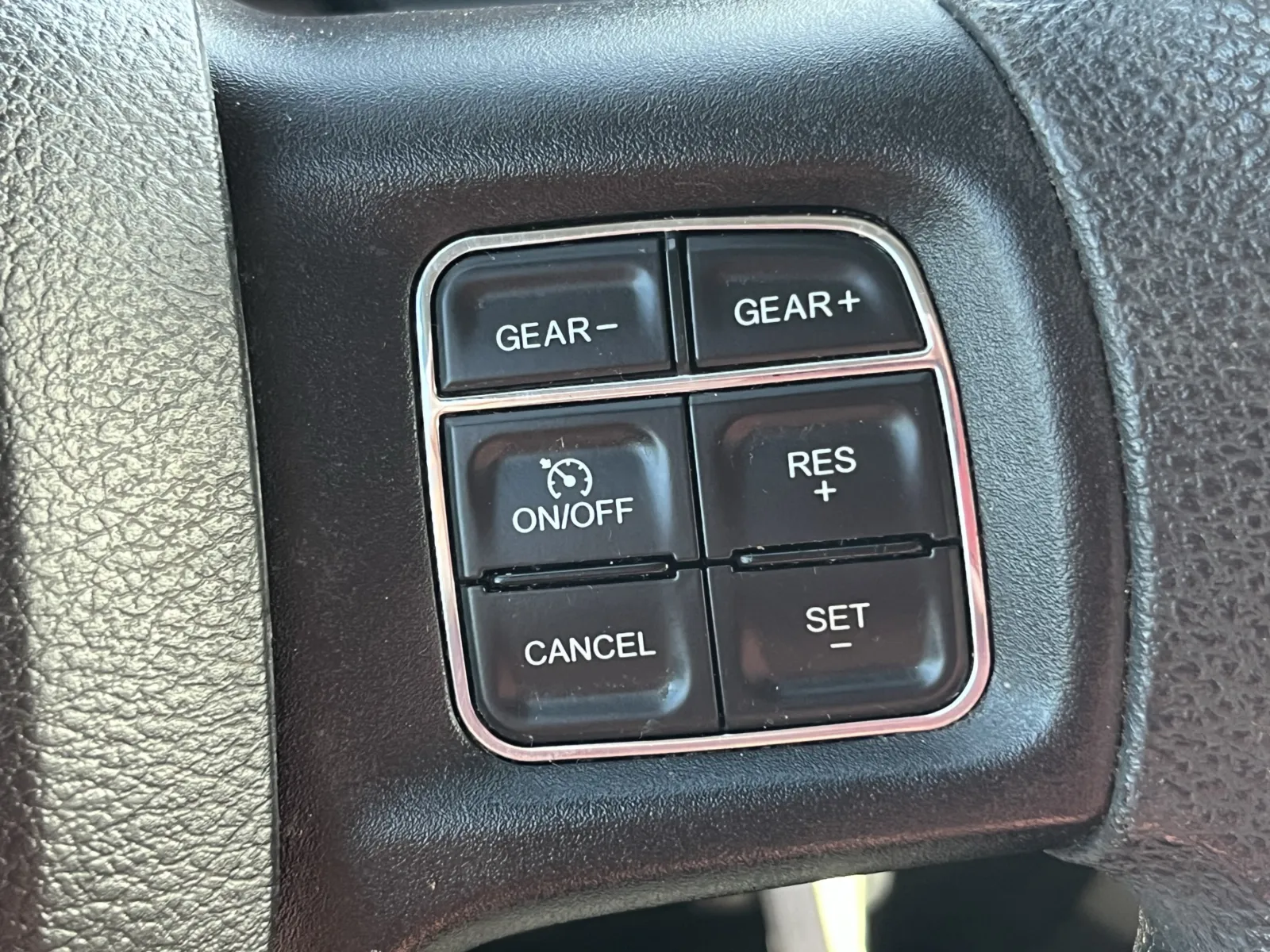Ram 1500 photo 16