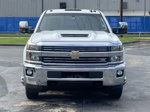 More photos of 2018 Chevrolet Silverado 3500 HD LTZ at Auto Boutique Texas, TX