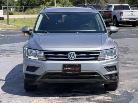 More photos of 2020 Volkswagen Tiguan SEL at Auto Boutique Texas, TX