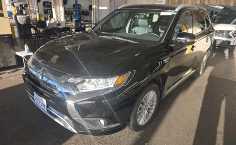 Black 2019 Mitsubishi Outlander PHEV SEL for sale in Alvin, TX