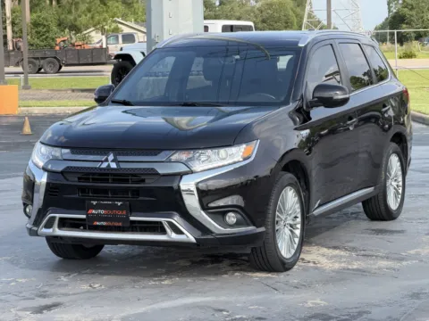 Another view of 2019 Mitsubishi Outlander PHEV SEL for sale in Alvin, TX at Auto Boutique Texas
