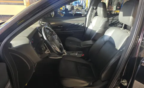 More photos of 2019 Mitsubishi Outlander PHEV SEL at Auto Boutique Texas, TX