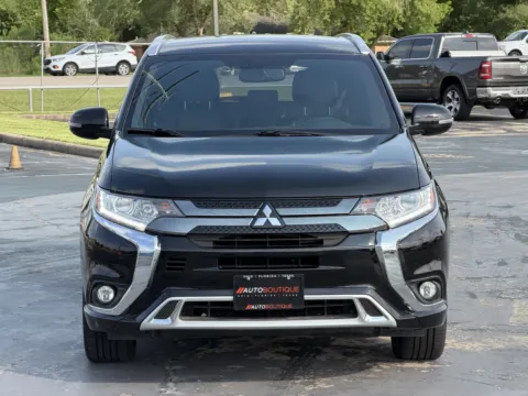 More photos of 2019 Mitsubishi Outlander PHEV SEL at Auto Boutique Texas, TX