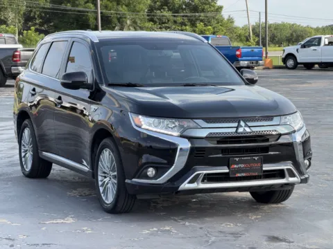 Another view of 2019 Mitsubishi Outlander PHEV SEL for sale in Alvin, TX at Auto Boutique Texas