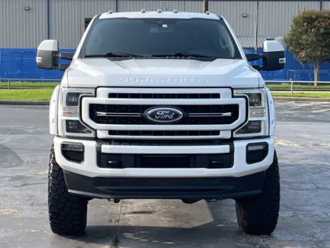 More photos of 2020 Ford Super Duty F-250 SRW LARIAT at Auto Boutique Texas, TX