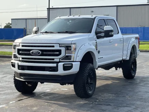 Another view of 2020 Ford Super Duty F-250 SRW LARIAT for sale in Alvin, TX at Auto Boutique Texas