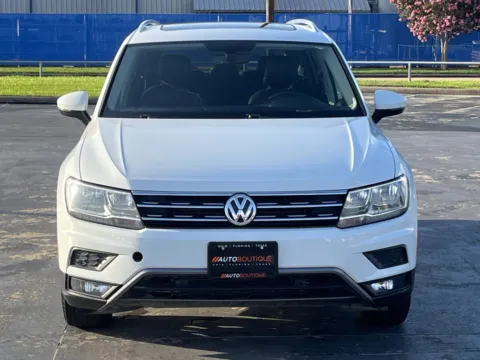 More photos of 2019 Volkswagen Tiguan SEL at Auto Boutique Texas, TX