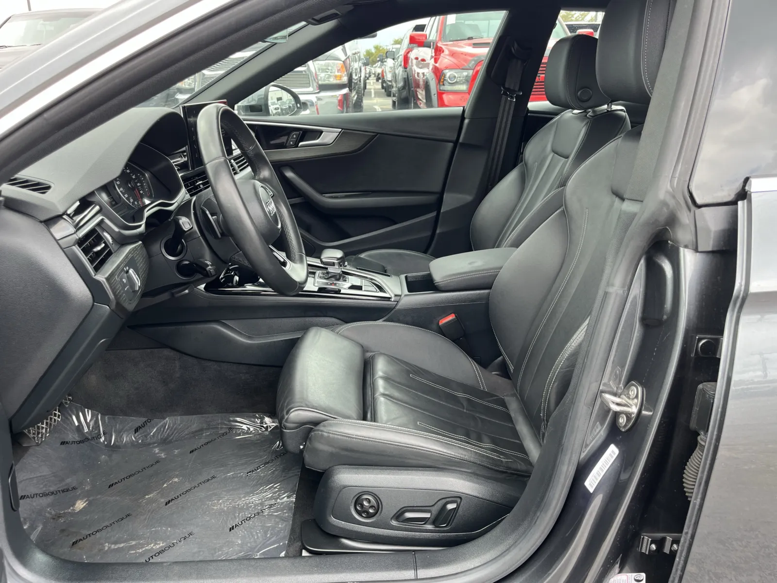 Audi A5 photo 29