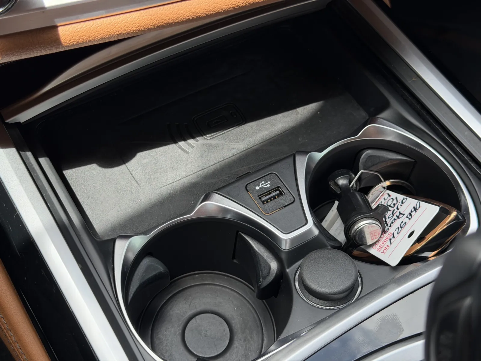 BMW 7 Series photo 33