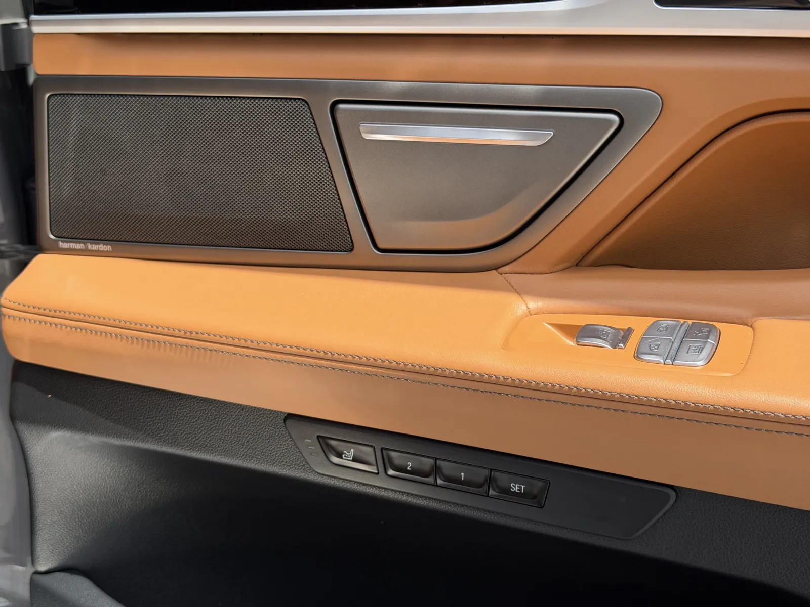 BMW 7 Series photo 43