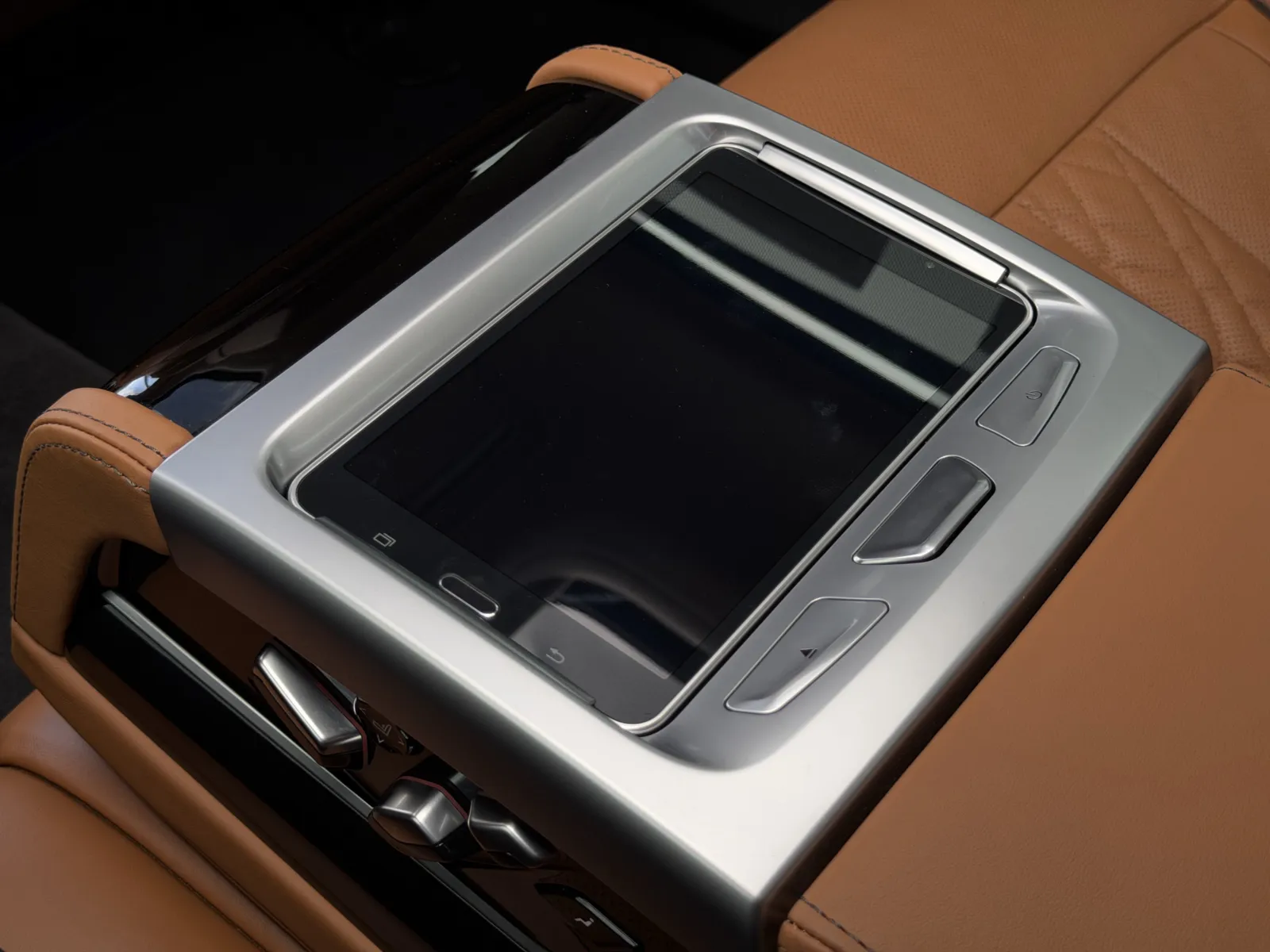 BMW 7 Series photo 49