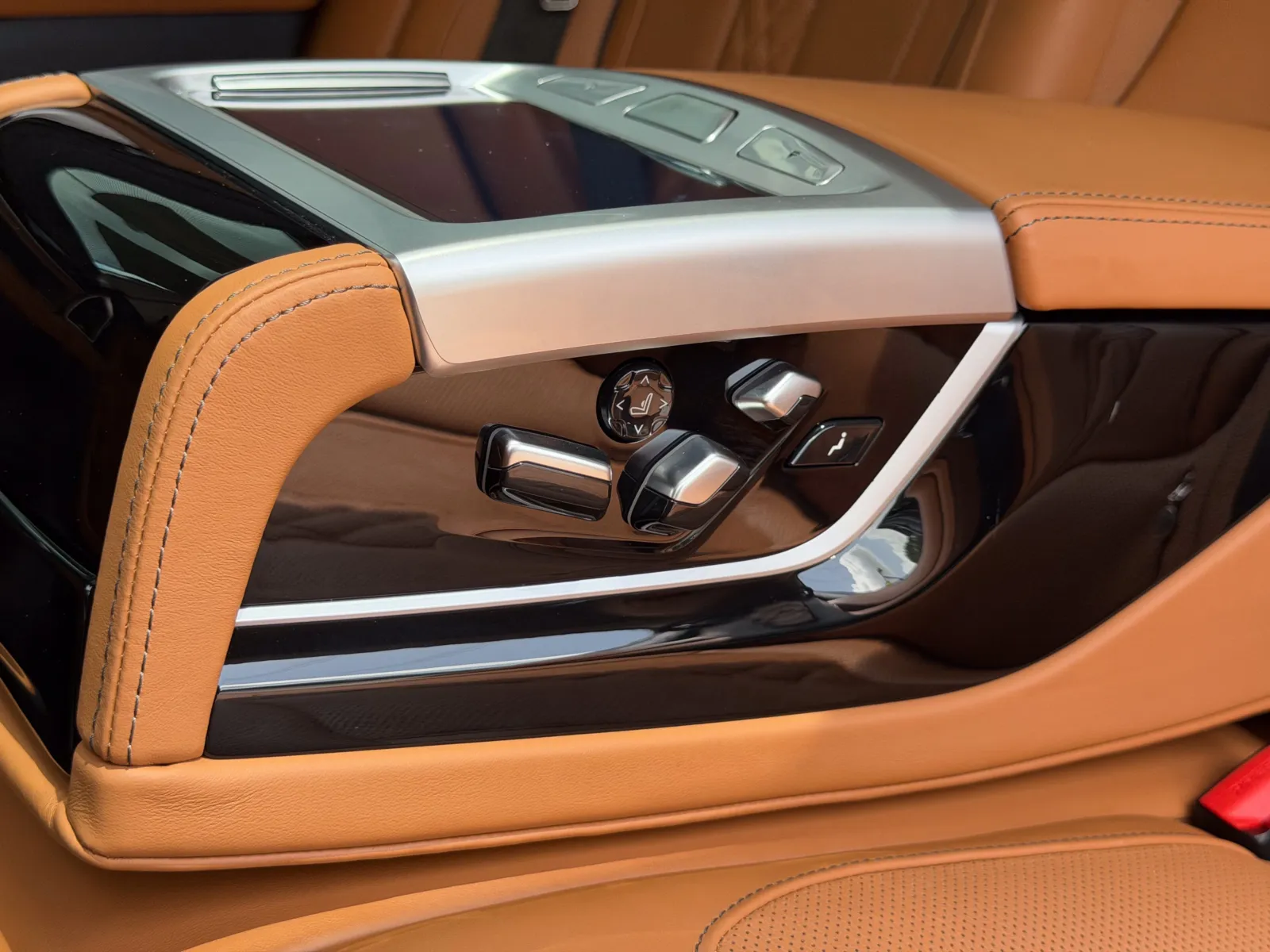 BMW 7 Series photo 51